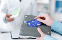 Як отримати кредит на банківську картку в Україні