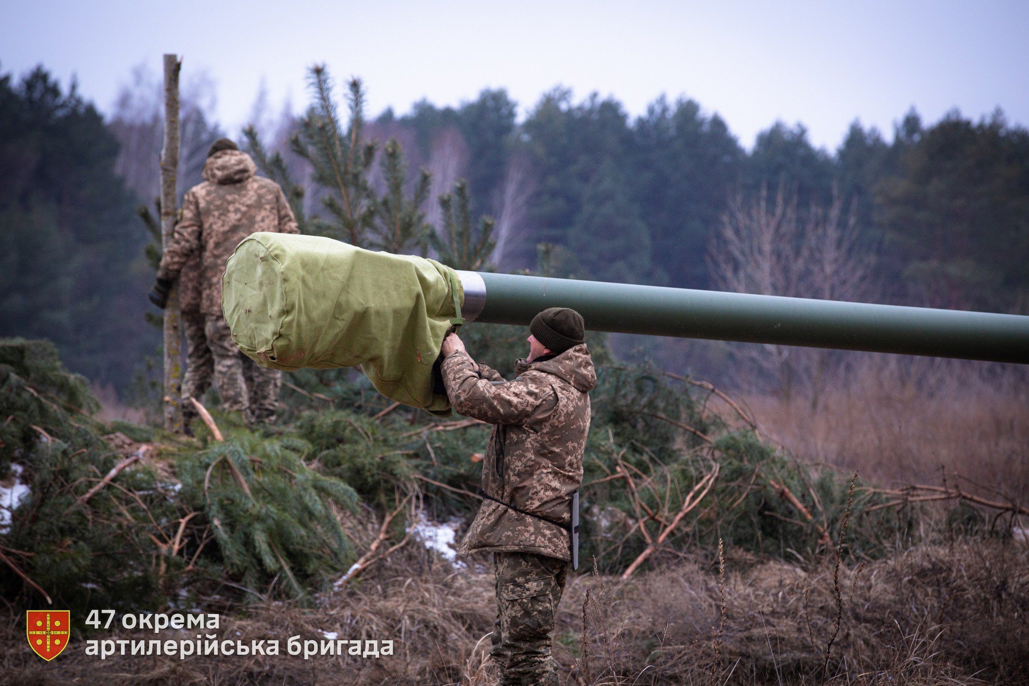 Причіпна гармата «Богдана-Б» на стрільбах 
