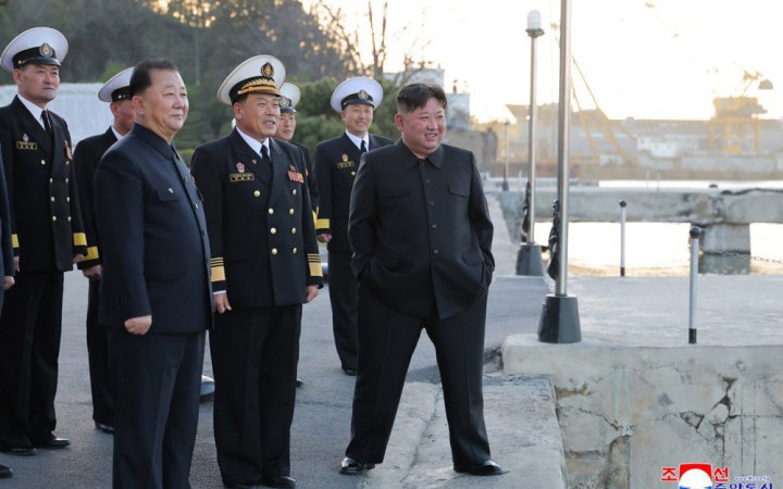 КНДР випробувала крилаті та протикорабельні ракети з військового есмінця