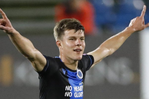 Украинский футболист официально стал чемпионом Бельгии: Про Лига объявила о досрочном завершении сезона