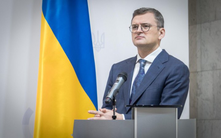 Дмитро Кулеба обговорив із чеським міністром закордонних справ ініціативу із закупівлі снарядів для України
