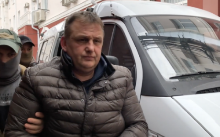 Оперативника ФСБ підозрюють у катуванні журналіста Владислава Єсипенка в Криму