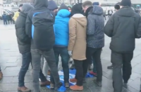В центре Киева фанаты "Динамо" и "Бешикташа" устроили беспорядки (обновлено)