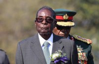Президент Зімбабве пішов у відставку