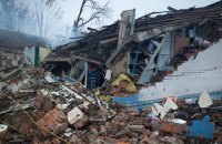 Росіяни скинули авіабомбу на магазин у Сумській області, є загиблі