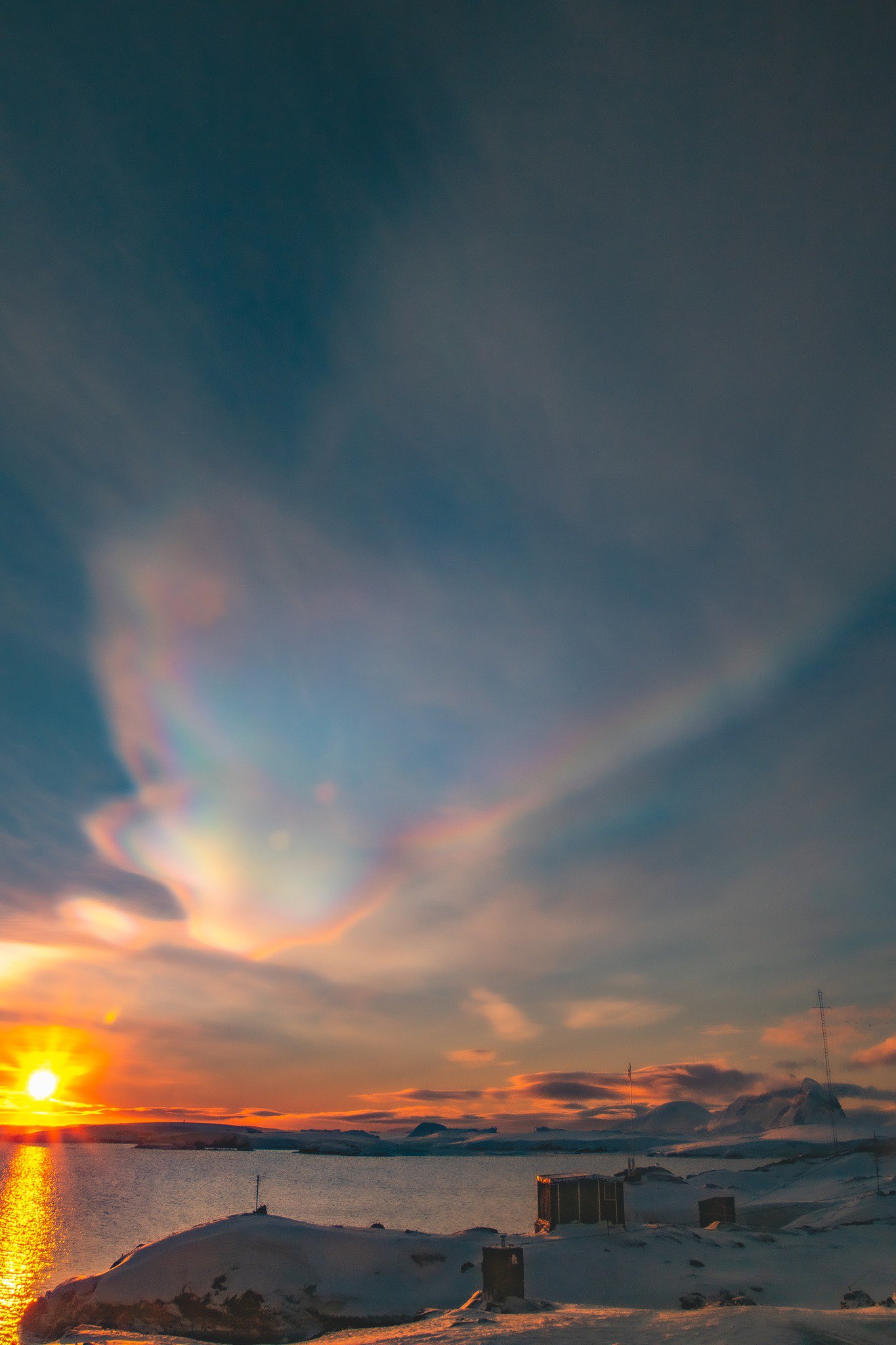 Перламутрові хмари в Антарктиці