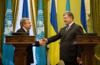 Порошенко провел переговоры с генсеком ООН в Киеве