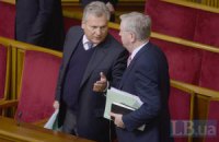 Европарламент оставил миссию Кокса-Квасьневского в "состоянии готовности"