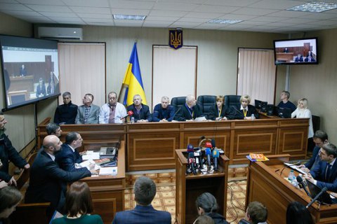 Суд щодо Януковича досліджував докази захисту