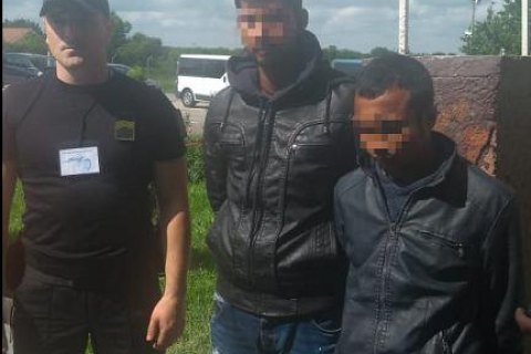 Пограничники обнаружили двух мигрантов, которые вместо Франции случайно приехали в Украину