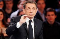 Саркозі пригрозив подати в суд на Стросс-Кана