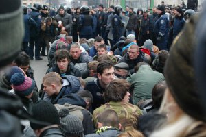 Харьковские сепаратисты разогнали митинг евромайдановцев