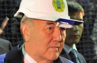 Назарбаева провозгласили "Властелином труда"