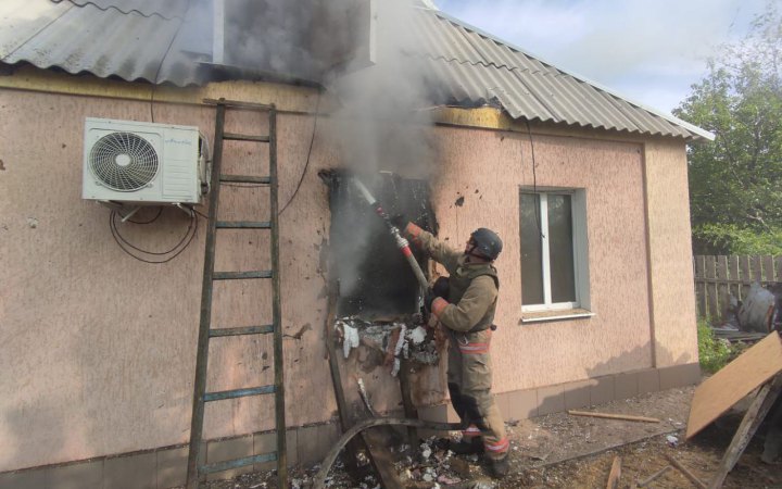 Внаслідок обстрілів Нікопольщини сьогодні літня жінка отримала поранення