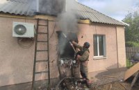 Внаслідок обстрілів Нікопольщини сьогодні літня жінка отримала поранення