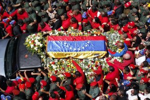 В Каракасе началась трехдневная церемония прощания с Чавесом