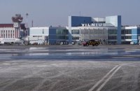 У Вільнюсі аеропорт знову призупиняв роботу через повітряні кулі з Білорусі