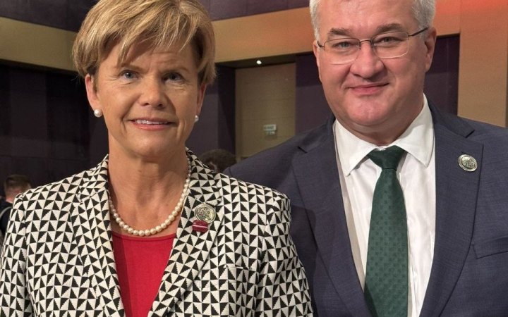 Сибіга обговорив із міністеркою закордонних справ Латвії Байбою Браже зміцнення безпеки проти загроз РФ