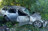BMW на еврономерах вылетел на тротуар и сбил насмерть маму с ребенком в Запорожье 