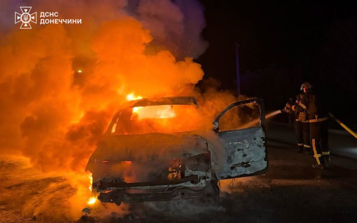 Через російські обстріли на Донеччині виникли пожежі