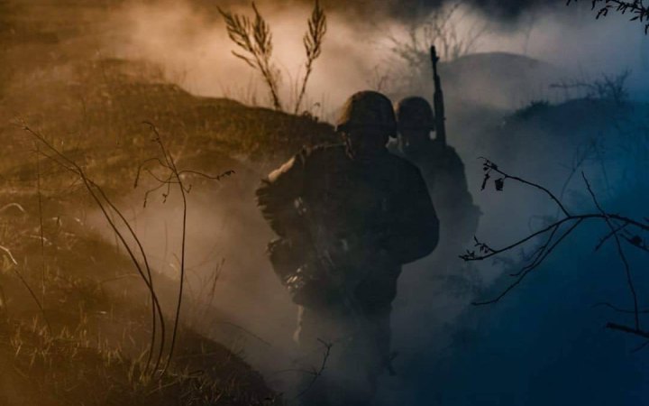 Упродовж доби на фронті відбулося 196 боєзіткнень, ворог тисне на Донеччині