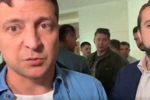 Зеленский прокомментировал заявление Богдана об отставке