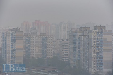ДСНС: повітря в Києві стане чистішим у понеділок  
