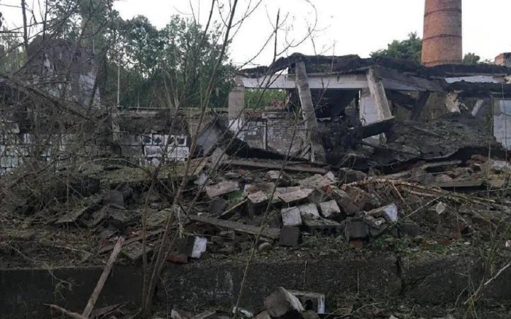 Росіяни завдали авіаудару по інфраструктурі Шостки на Сумщині