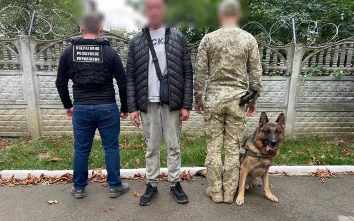 Прикордонники зупили чоловіка, який прикидався рибалкою, щоб потрапити до Словаччини