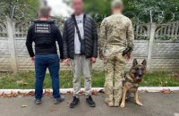 Прикордонники зупили чоловіка, який прикидався рибалкою, щоб потрапити до Словаччини