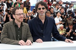 Каннские критики ставят на Коэнов