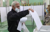В России начались выборы в Госдуму, Украина поставила их легитимность под сомнение