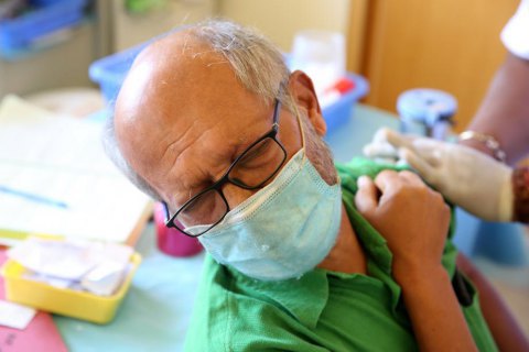Ляшко рассказал, как будут вакцинировать пожилых украинцев