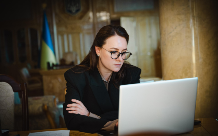 Уряд розпочав дерегуляцію будівництва та прискорення відбудови країни