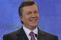 Янукович пытался незаметно пройтись по Киеву
