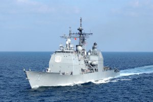 В Черное море 9 мая зайдет американский крейсер Vella Gulf