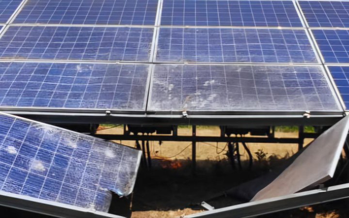 Ворог атакував Нікопольщину дронами та з артилерії, є поранені