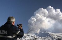 Сицилийский вулкан Этна возобновил свою активность