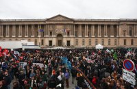 Конституційна рада Франції скасувала праві норми закону про мігрантів