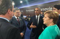 Порошенко зустрівся з Обамою на полях саміту НАТО