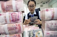 Через санкції в Росії стали найбільше торгувати китайським юанем замість долара, - Bloomberg