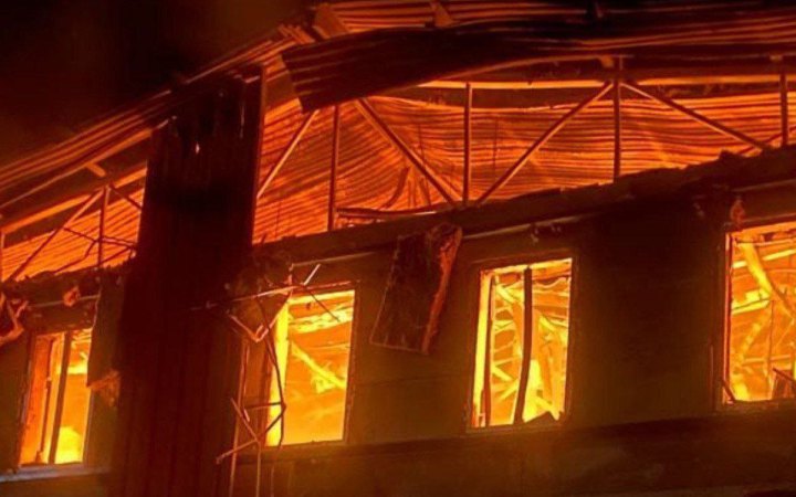 Над Дніпропетровською областю захисники знищили 12 російських безпілотників 