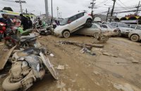 Кількість загиблих від повеней в Індонезії та Таїланді перевищила 350 людей