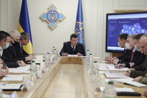 СНБО поручил Кабмину изучить ситуацию в "Укрзализныце" и в случае необходимости принять кадровые решения 