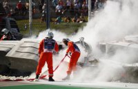 В Формуле-2 гонка была завершена досрочно из-за страшной аварии