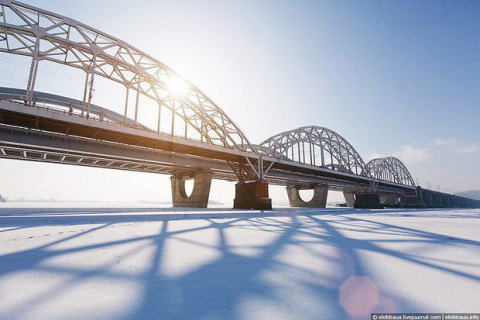 "Укравтодор" обязался отремонтировать Дарницкий мост до конца 2021-го