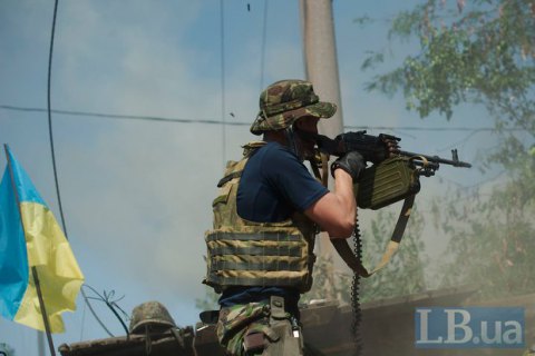 Бойовики 54 рази обстріляли позиції військових на Донбасі