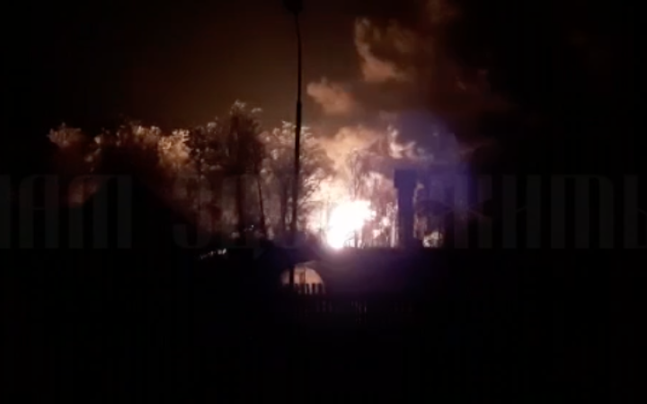 У Брянській області після вибухів зайнялася пожежа на комбінаті "Слава" росрезерву