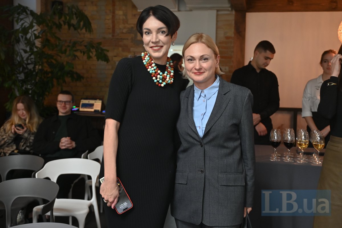 Соня Кошкіна і нардепка Євгенія Кравчук