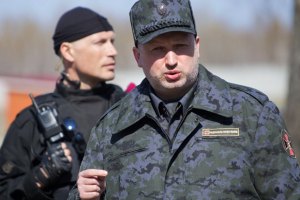 Турчинов: в ходе АТО в Славянске погибло двое украинских военных, 7 ранены